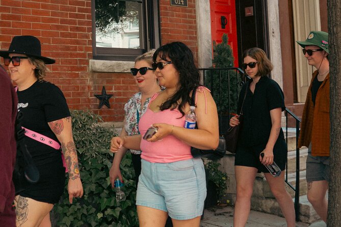 Its Always Sunny Shared Walking Tour of South Philly - What Makes the Guide Stand Out: Knowledge and Engagement