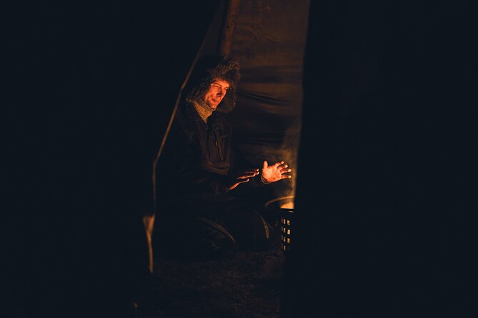 Ivalo: Aurora Hunting with Reindeer - Viewing the Northern Lights: Patience and Preparedness