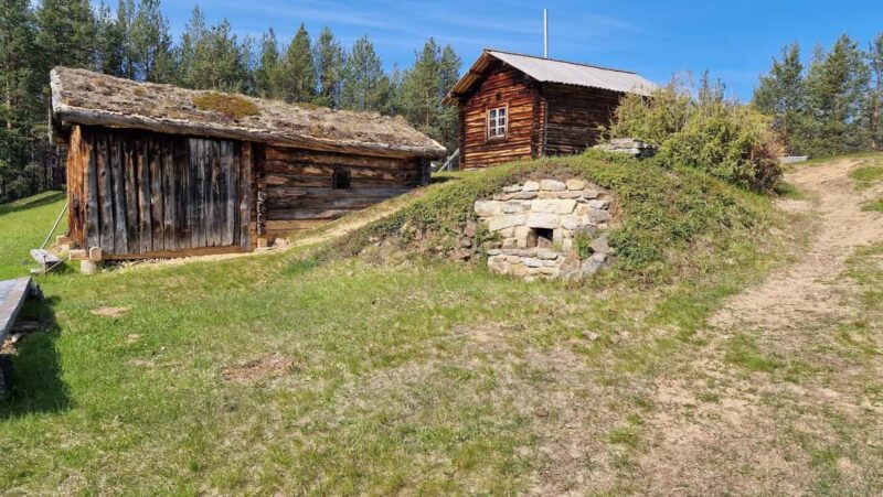 Ivalo: Wilderness Tour with Campfire Lunch - Short Hikes and Scenic Drives for a Well-Balanced Day