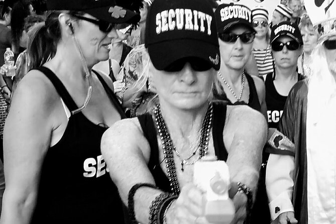 iWitness Key West True Crime Walking Tour - Practical Details: Accessibility and Group Size