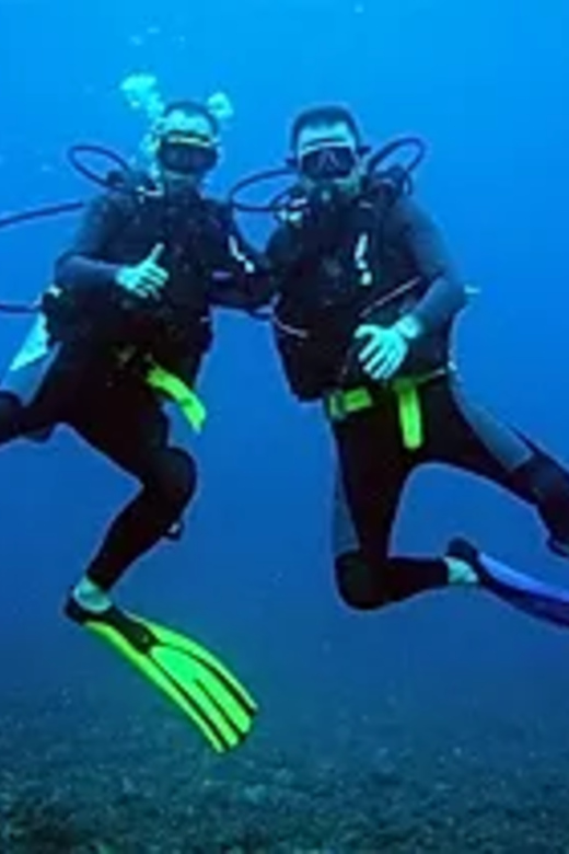 Ixtapa: Underwater Adventures in Zihuatanejo - The Submerged Jesus Christ Statue at Las Gatas Beach