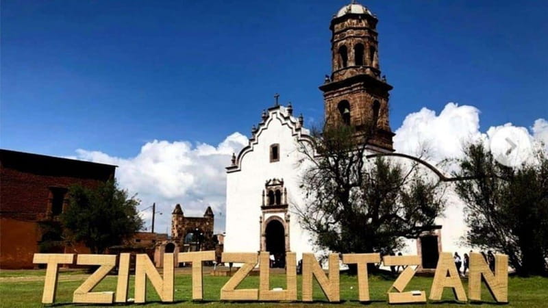 Ixtapa-Zihuatanejo: Michoacan Towns Day Trip with Breakfast - Exploring Quiroga’s Artisanal Character