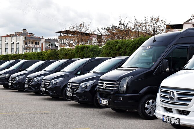 Izmir Airport to Cesme/Alacati, Kusadasi, and Foca Transfers - Easy and Comfortable Transfers from Izmir Airport to Aegean Coast Destinations