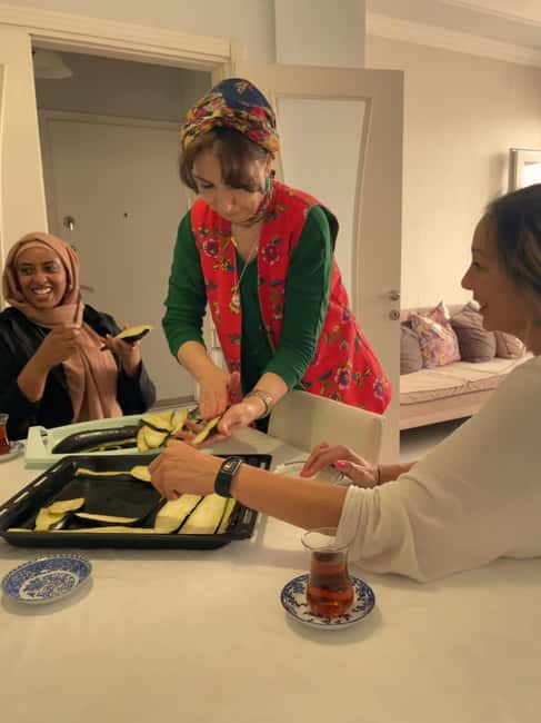 Izmir: Authentic Turkish Home Cooking Class with Locals - Who Will Most Appreciate This Experience