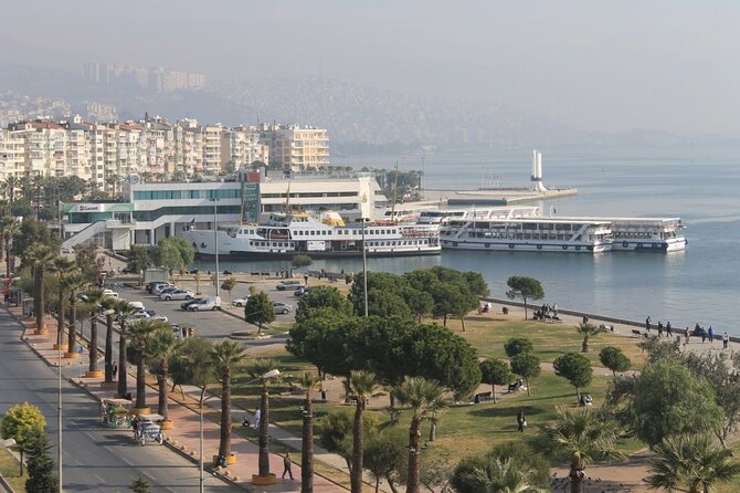 Izmir City Tour with Kordonboyu Republic Square, Konak Square, Clock Tower, Kemeralti Bazaar and Karsiyaka - The Charm of Karsiyaka and Waterfront Strolls