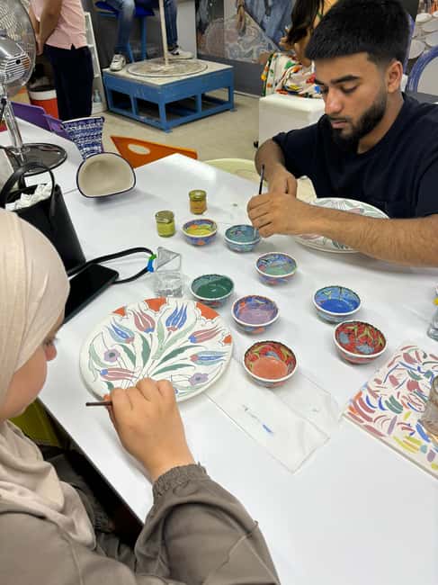 Iznik Quartz Tile Workshop in Istanbul  Create Your Own Tile and Artwork - Creating Your Custom Iznik Tile: From Choice to Composition