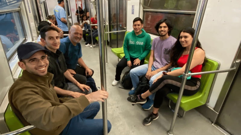 Iztapalapa: Cable Car Tour and Urban Art from the Heights - Cultural Highlights: Music, Food, and Tradition