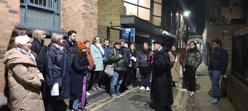 Jack the Ripper Tour (Whitechapel) - Exploring the Whitechapel Jack the Ripper Tour