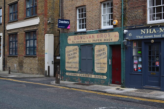 Jack the Ripper - What About the Women? - Exploring the Site of Annie Chapman’s Murder