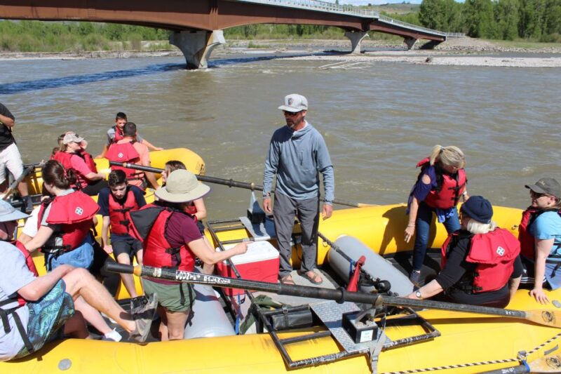 Jackson: Snake River Scenic Raft Float Tour with Teton Views - Expert Guides and Engaging Commentary