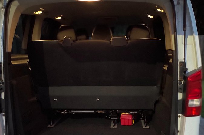 Jacksonville Airport to Downtown - Accessibility and Special Requirements