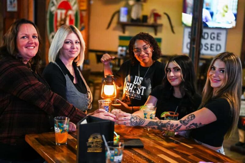 Jacksonville: Boos and Booze Haunted Pub Crawl - The Atmosphere and Safety During the Tour