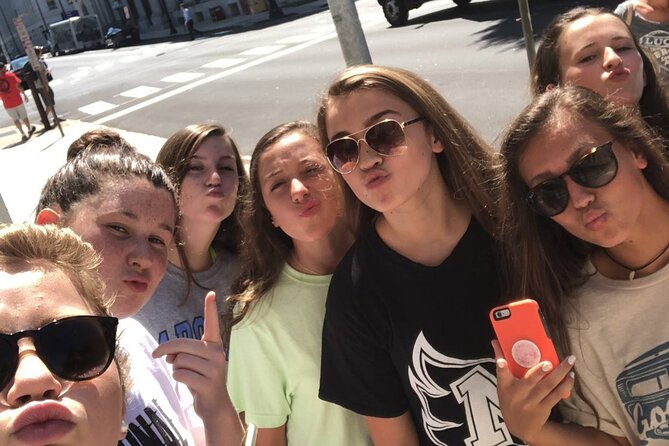 Jacksonville Scavenger Hunt by Crazy Dash - Accessibility and Group Size