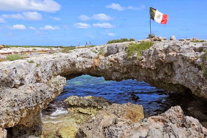 Jade Caverns Private Jeep Tour with Lunch and Snorkeling - Relaxing at Coco’s Beach Club and Additional Water Activities