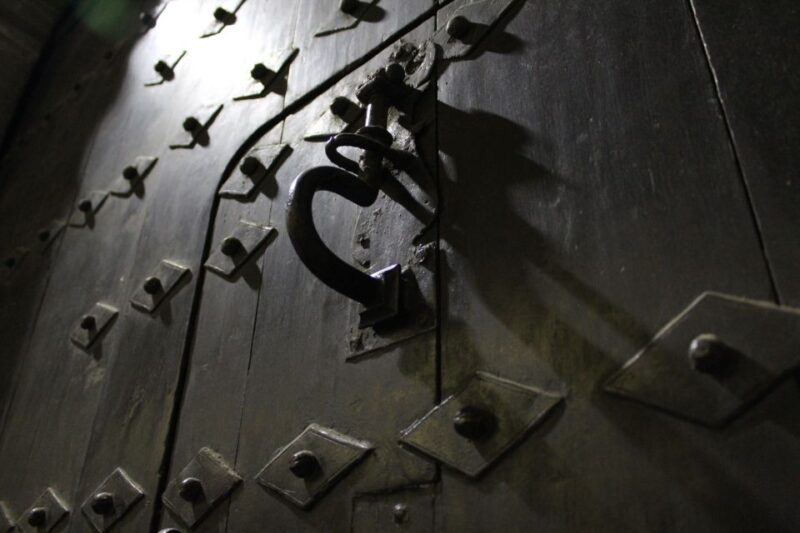 Jaén: Legends and Mysteries Walk - Explore Jaén’s Nighttime Secrets with a Guided Walk