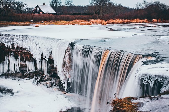 Jägala Waterfall and Picnic Tour - Experience Estonia’s Largest Waterfall in Winter with a Cozy Picnic