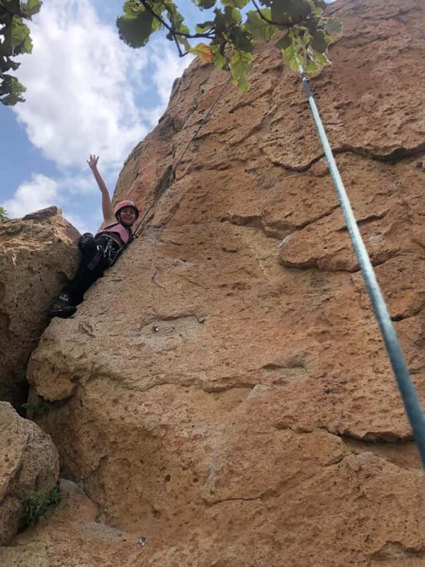 Jalisco: Guided rock climbing in El Diente, Zapopan (full day) - Climbing on Natural Routes in El Diente