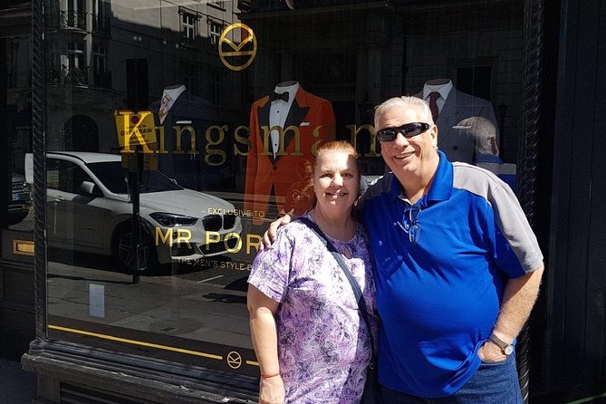 James Bond Filming Locations: Private Black Cab Tour in London - Key Points