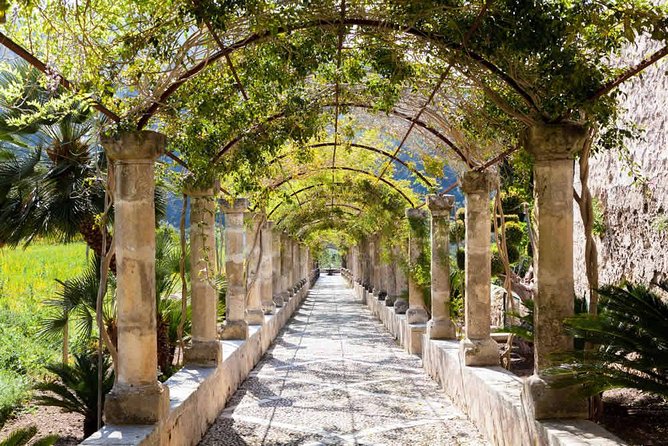 Jardines de Alfabia Tickets - Exploring the Historic Gardens of Jardines de Alfabia