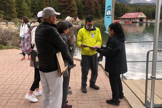 Jasper National Park 2-Day Tour: Maligne Lake & Columbia Icefield - Day 2: Iconic Lakes and Glaciers in Jasper and Banff National Parks