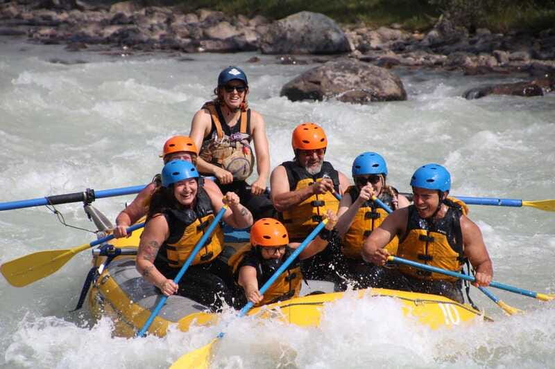 Jasper National Park: Sunwapta River White Water Rafting - Logistics: Transport and Meeting Details