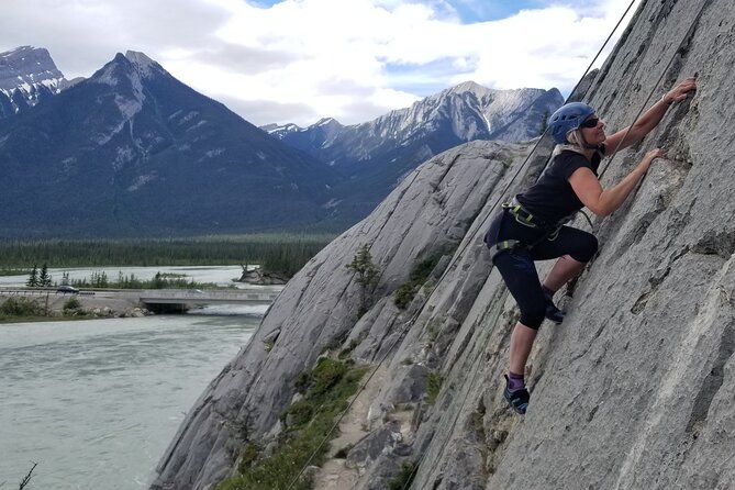 Jasper Rock Climbing Experience - Instruction and Safety: Professional Guides at the Helm