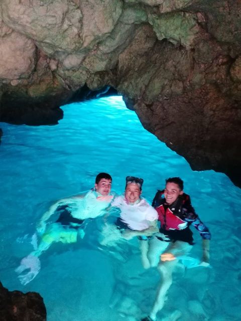 Jávea: Kayak trip to Granadella - Equipment and Comfort Features