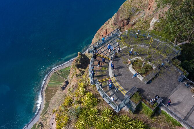 Jeep Safari 4x4 West Madeira - Porto Moniz - Fanal - Cabo Girão - Exploring São Vicente’s Waterfalls and Cultural Charm