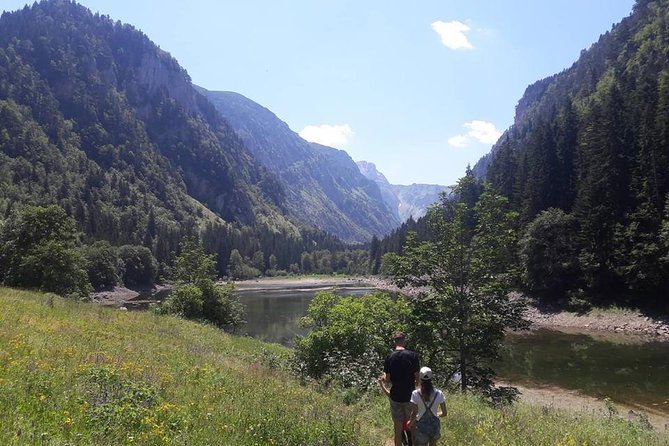 Jeep tour in National park Durmitor - The Route Around Durmitor’s Peaks and Canyons