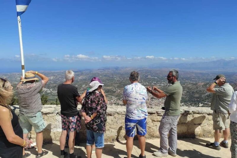 Jeep Tour to Archanes with Wine tasting & Lunch - Visiting the Historic Ag. Eirini Aqueduct