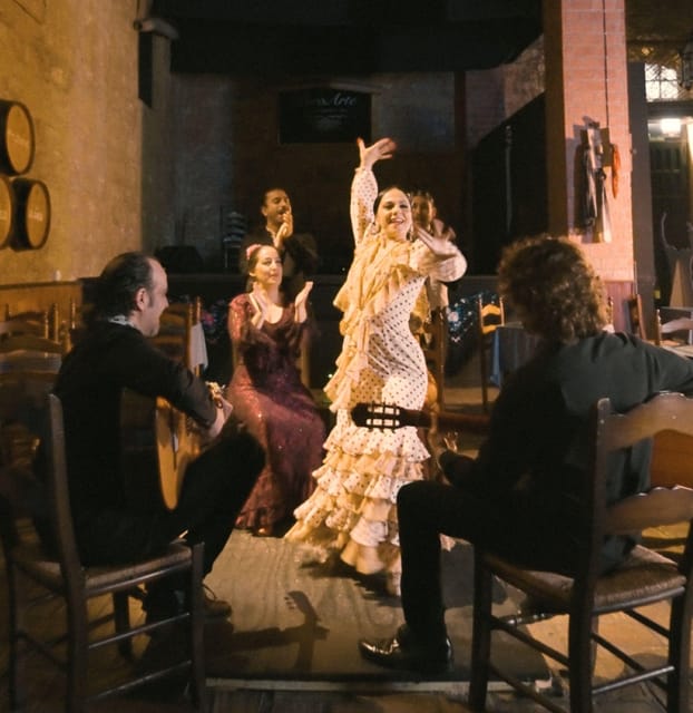 Jerez: Flamenco Show and Menú at Tablao Puro Arte 2025 - Key Points