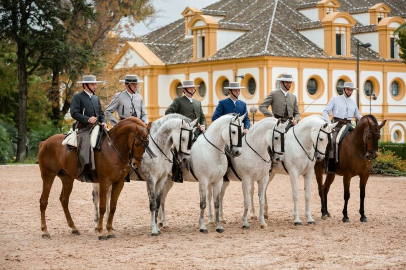 Jerez: Royal Andalusian School of Equestrian Art Admission - Entering the Royal Andalusian School of Equestrian Art