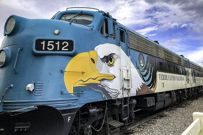 Jerome and Verde Canyon Railroad Scenic Tour - Stroll Through Jerome’s Eerie, Art-Filled Streets