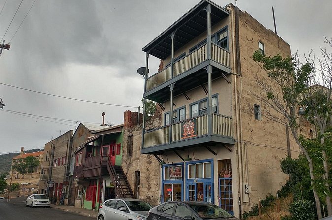 Jerome and Verde Canyon Railroad Scenic Tour - Lunch and Leisure Time in Jerome and Cottonwood