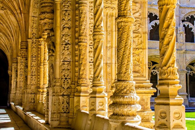 Jeronimos Monastery Entry Ticket with Self-Guided Audio Tour - The Unmissable Manueline Architecture and Its Details