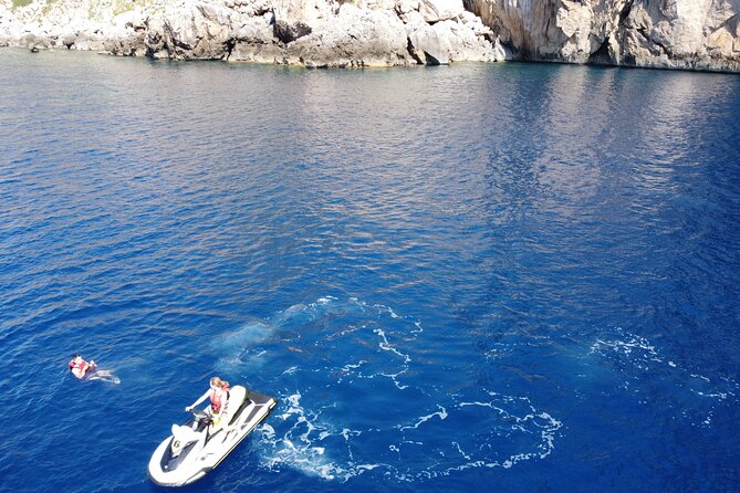 Jet ski excursion from San Antonio (Ibiza) to Es Vedrá - What to Expect During the Jet Ski Ride