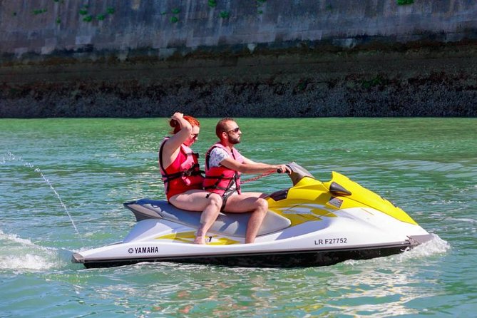 Jet Ski Ride Maunalua Bay. Tandem-2 people ride-price per person - Who Will Love the Jet Ski Experience?
