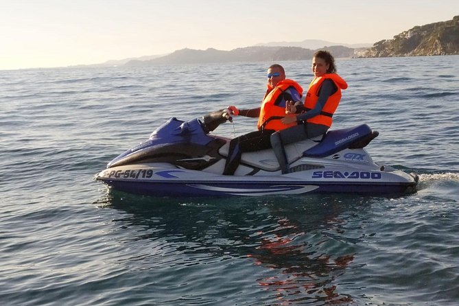 Jet ski tour in Lloret, Blanes and Tossa - How the Tour Starts at Club Nàutic Cala Canyelles in Lloret de Mar