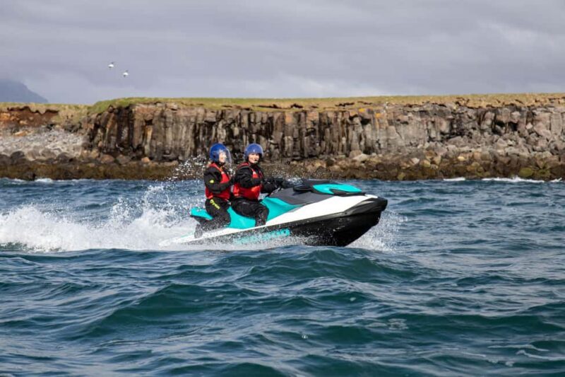 Jet ski tour in the Bay of Reykjavík - Logistics and Group Experience Details