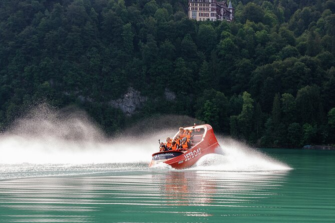 Jetboat Interlaken - The Scenic Beauty of Lake Brienz from a Unique Viewpoint