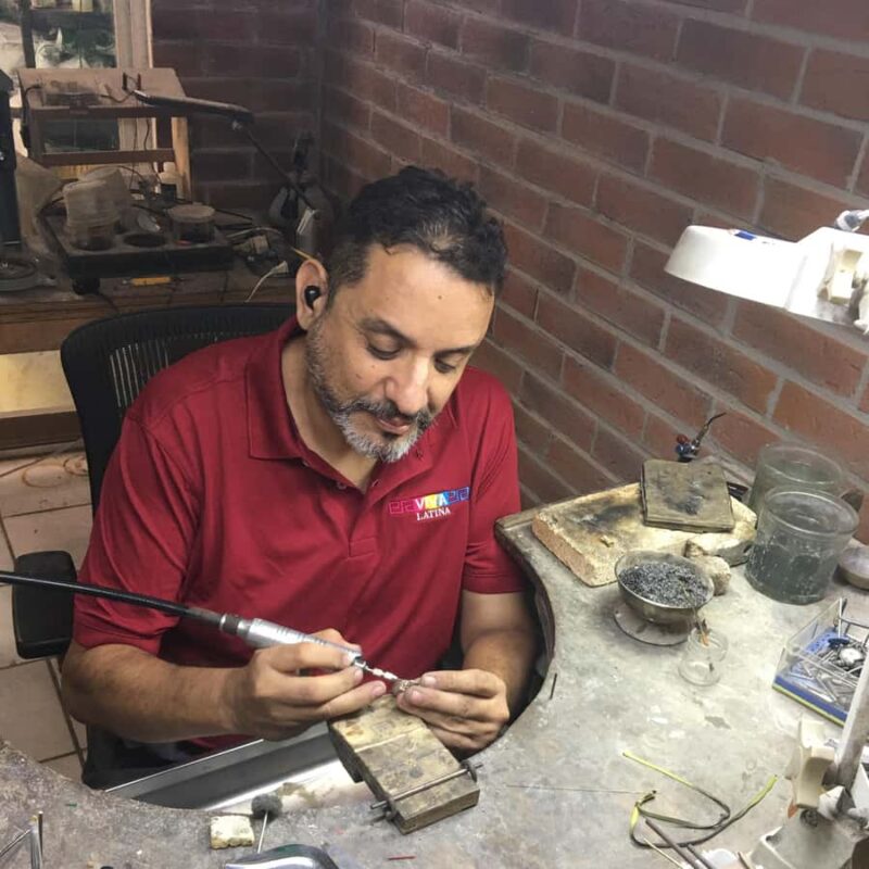 Jewelry Workshop Tour - Puerto Vallarta - Suitability and Accessibility Considerations