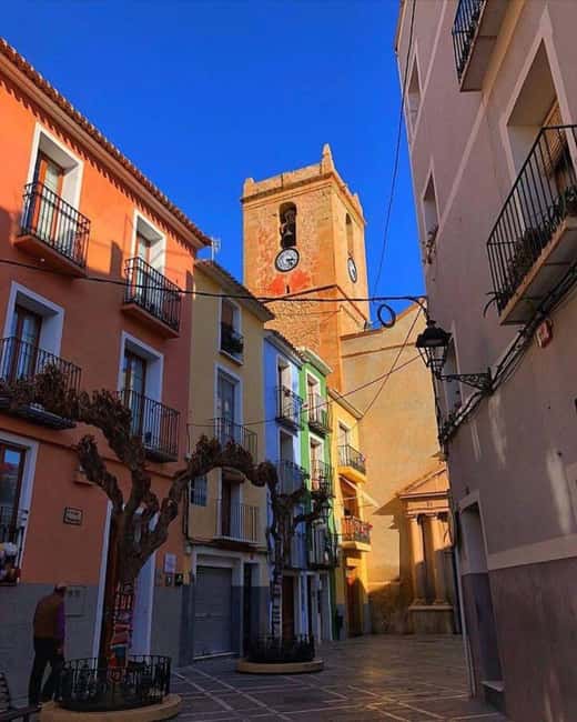 Jewels of the Costa Blanca: Villajoyosa and Altea - The Experience in All Weather Conditions