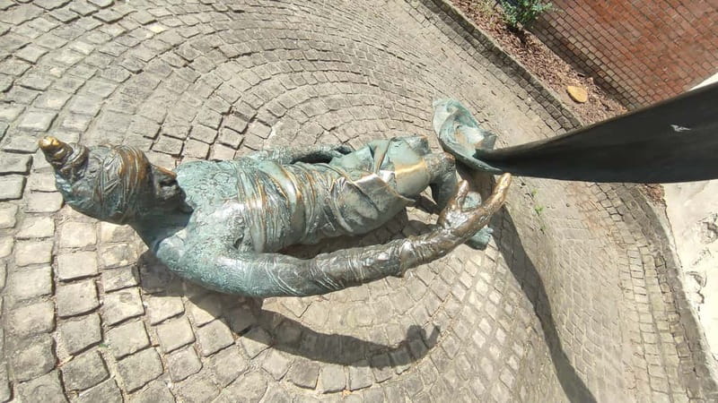 Jewish Budapest (German-language city tour) - Visiting the Kazinczy Street Synagogue: A Center of Religious Life