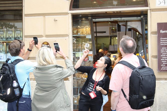 Jewish Ghetto and Navona Food Wine and Sightseeing Tour of Rome - Highlights of the Area Sacra di Largo Argentina and Surrounding Sites