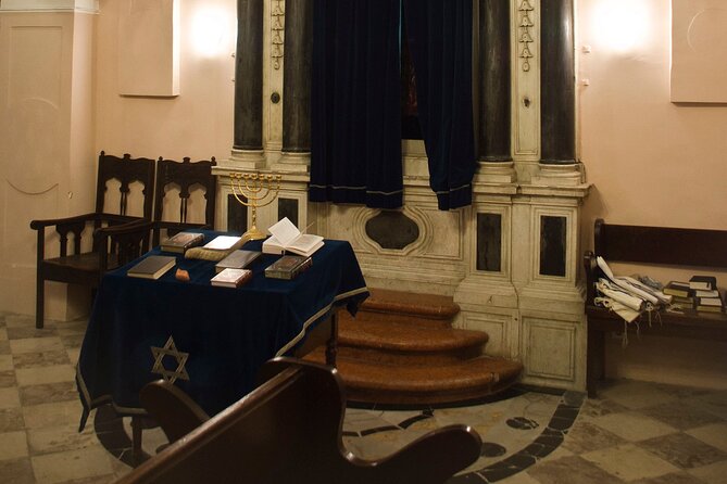 Jewish Heritage & Diocletian's Palace Private Split Tour - Exploring Split’s Historic Squares and Harbor