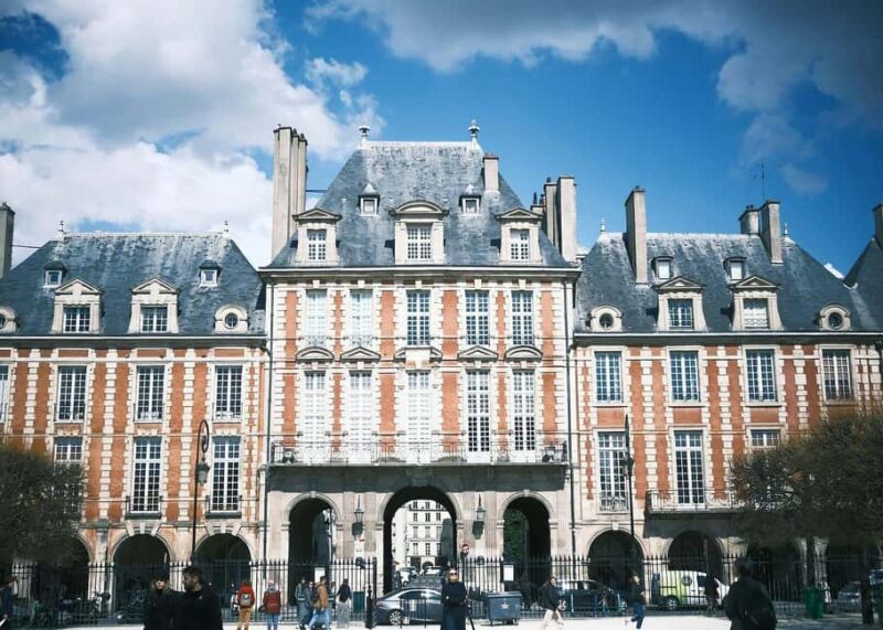 Jewish History Tour of Le Marais - Exploring Le Marais: The Heart of Jewish Life in Paris