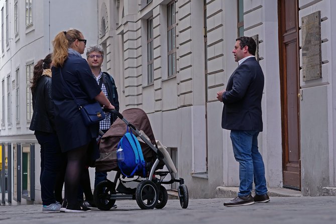 Jewish in Vienna Tour - The Significance of the Synagogue That Survived Kristallnacht