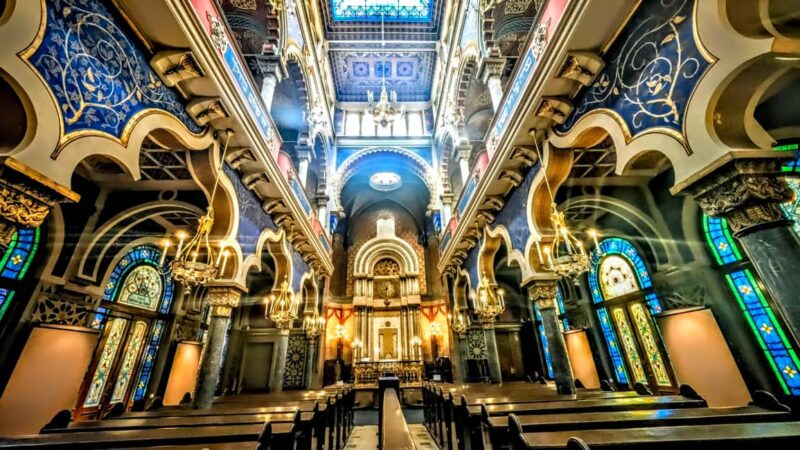 Jewish Prague: Guided Tour with Synagogues & Cemetery Entry - The Pinkas Synagogue Holocaust Memorial