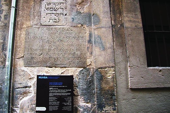 Jewish Quarter of Barcelona Private Tour with Hotel Pick-up - Walking Through the Gothic Quarter and the Call