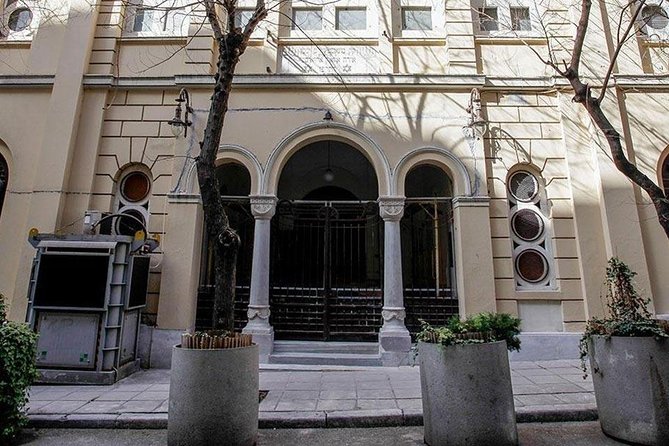 Jewish Sightseeing Private City Tour in Thessaloniki - Visiting the "Yad Lezicaron" Synagogue